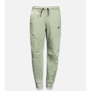 Nike Men’s Sportswear Tech Fleece Joggers